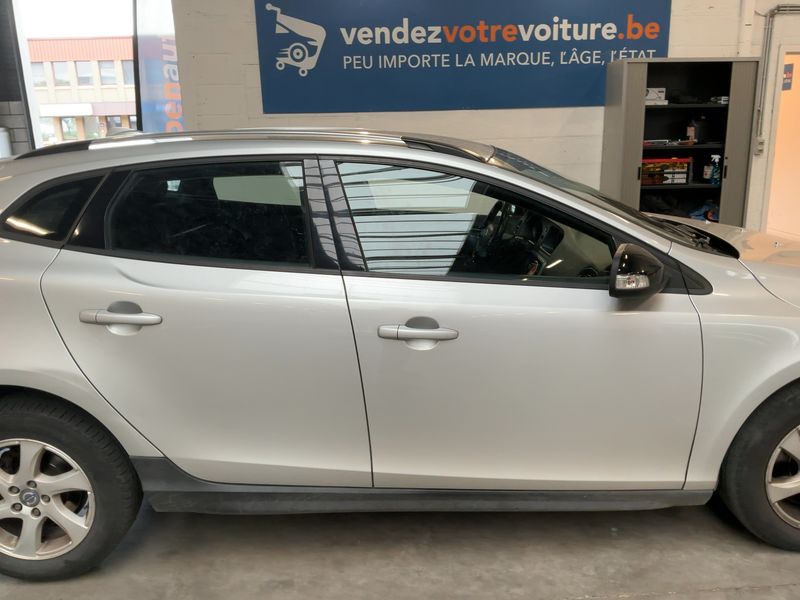 Volvo V40 Cross Country 2.0 D3 Nova Plus Edition 2013 – снимка 10