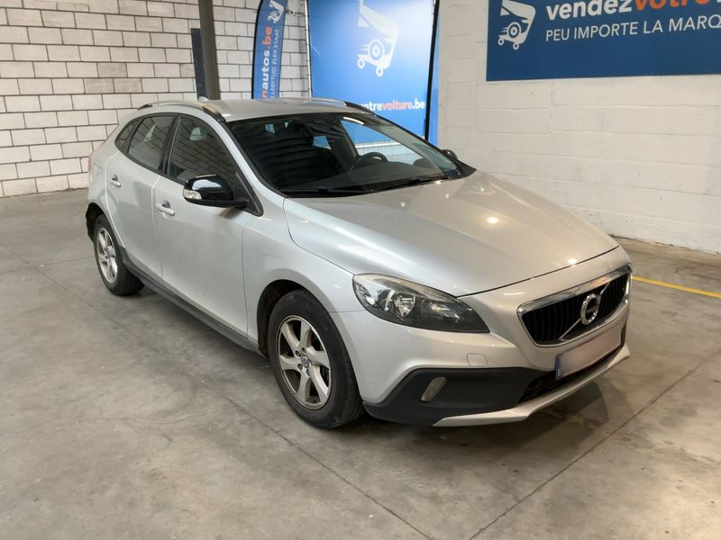 Volvo V40 Cross Country 2.0 D3 Nova Plus Edition 2013 – снимка 12