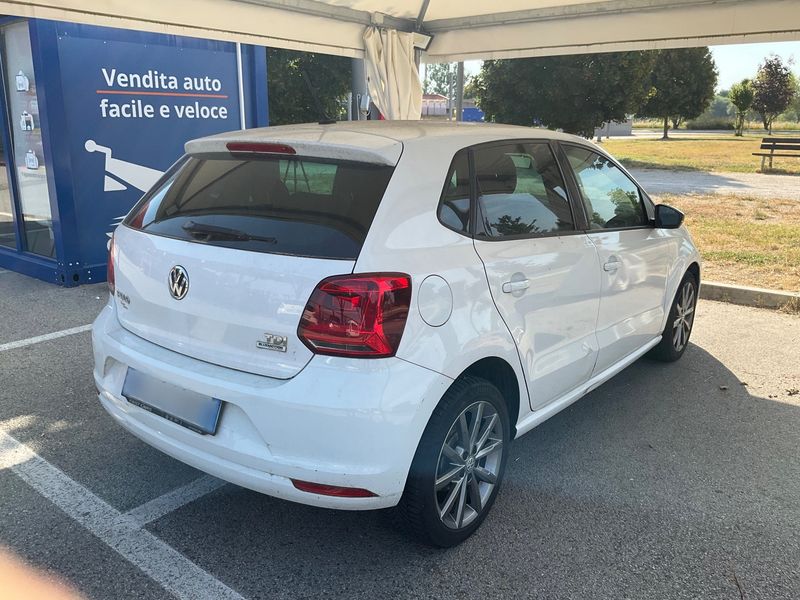 Volkswagen Polo 1.4 TDI Comfortline BlueMotion Tech 2015 – снимка 8