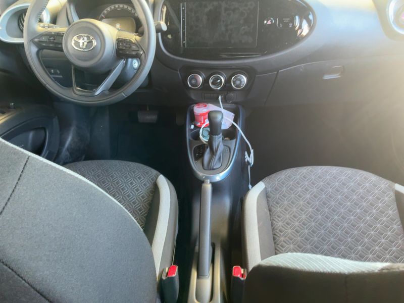 Toyota Aygo X 1.0 VVT-i Design 2024 – снимка 17