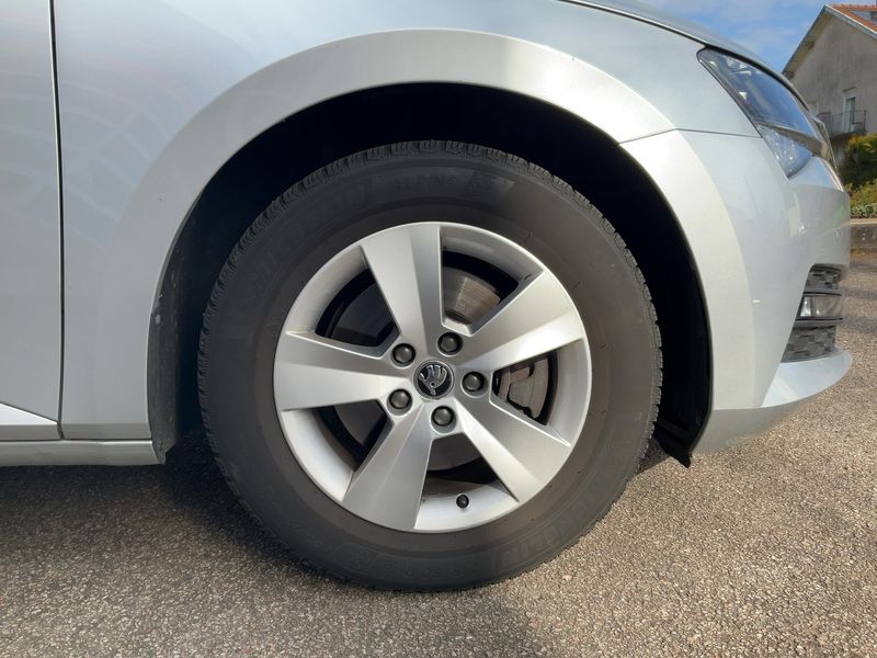 Skoda Superb 1.5 TSI ACT Ambition 2019 – снимка 11