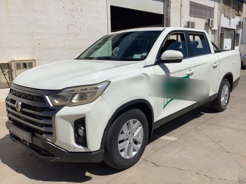 Ssangyong Musso Grand 2.2 e-Xdi Quartz 4WD 2023 – снимка 1