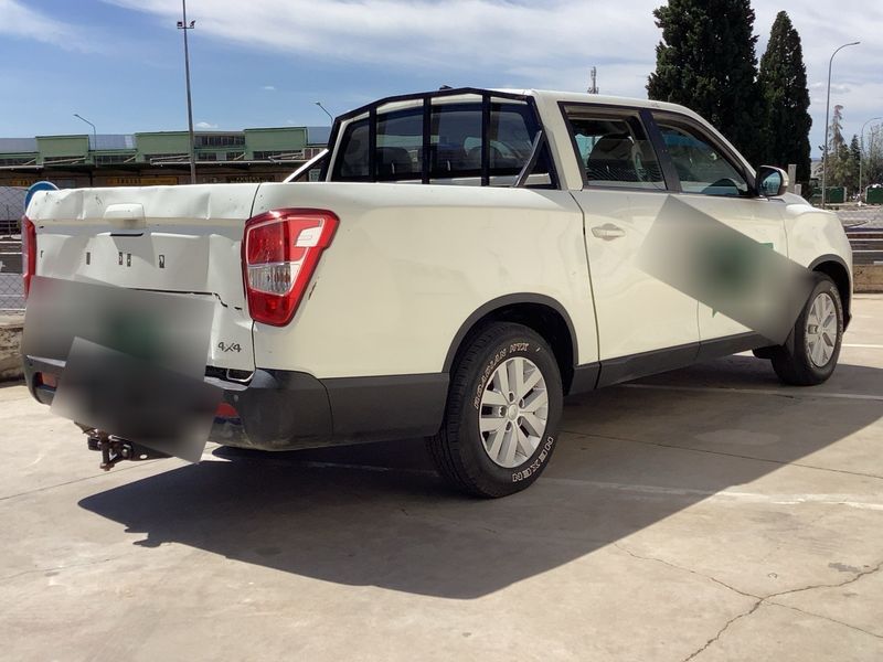 Ssangyong Musso Grand 2.2 e-Xdi Quartz 4WD 2023 – снимка 8