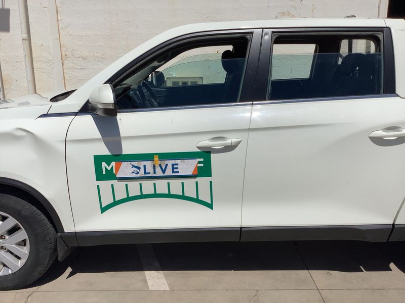 Ssangyong Musso Grand 2.2 e-Xdi Quartz 4WD 2023 – снимка 4