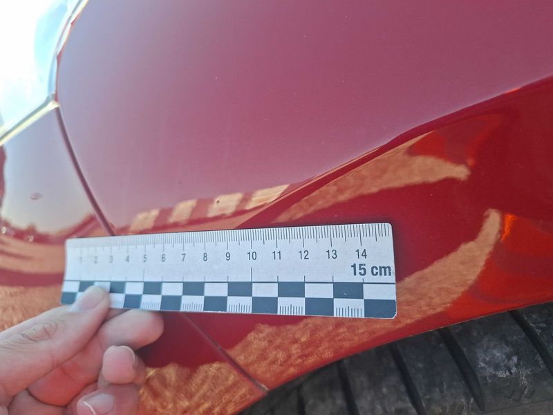 Peugeot 208 1.6 e-HDi Féline 2014 – снимка 53