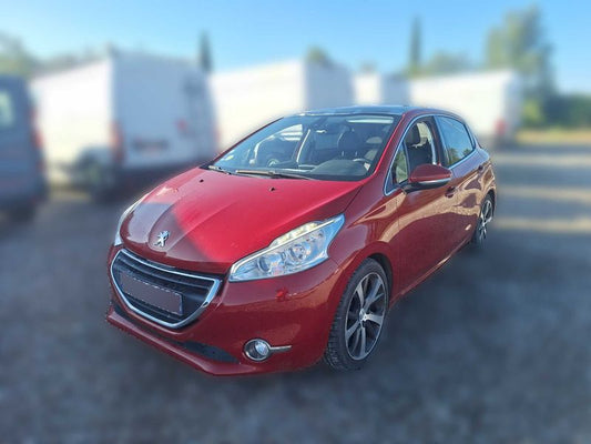 Peugeot 208 1.6 e-HDi Féline 2014 – снимка 1