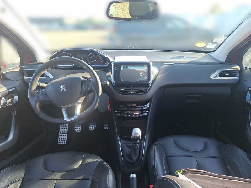 Peugeot 208 1.6 e-HDi Féline 2014 – снимка 11