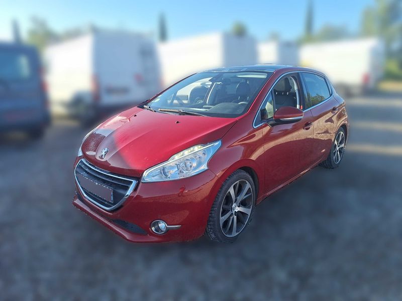 Peugeot 208 1.6 e-HDi Féline 2014 – снимка 2