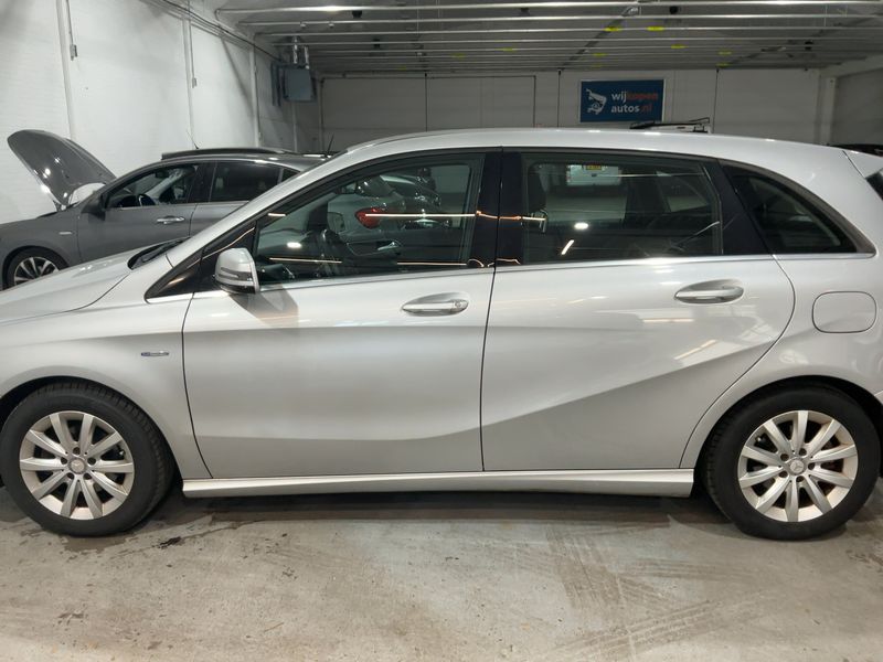 Mercedes-Benz B-Klasse B 180 2012 – снимка 4
