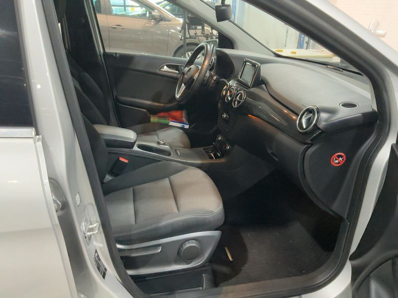Mercedes-Benz B-Klasse B 180 2012 – снимка 17