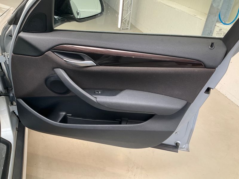 BMW X1 sDrive 18i 2015 – снимка 23