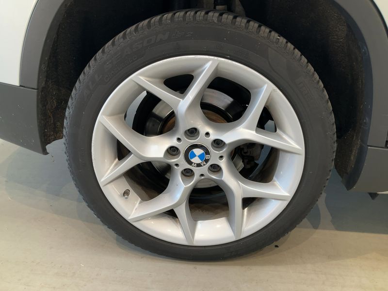 BMW X1 sDrive 18i 2015 – снимка 9