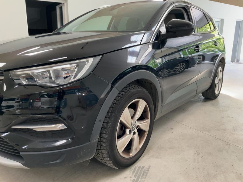 Opel Grandland X 1.2 Turbo Innovation 2019 – снимка 2