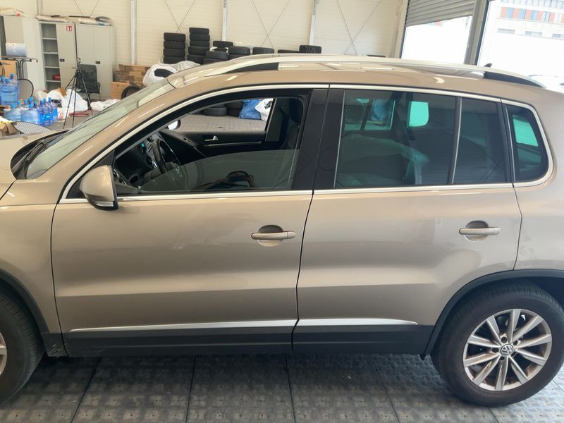 Volkswagen Tiguan 2.0 TDI Sport & Style 4Motion 2012 – снимка 4