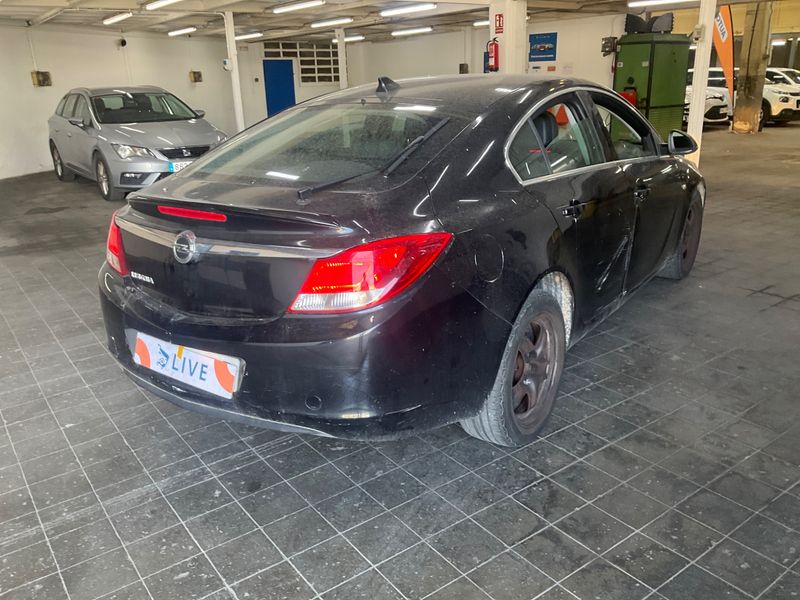 Opel Insignia 1.4 Turbo Selective 2012 – снимка 2
