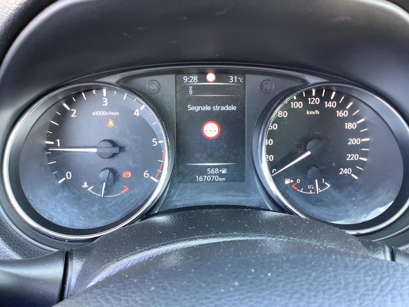 Nissan Qashqai 1.5 Turbodiesel Acenta 2015 – снимка 18