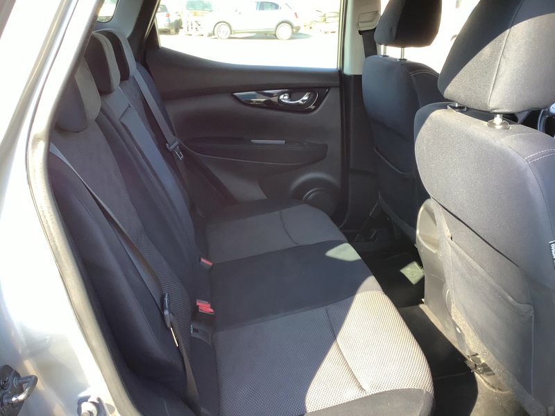 Nissan Qashqai 1.5 Turbodiesel Acenta 2015 – снимка 19