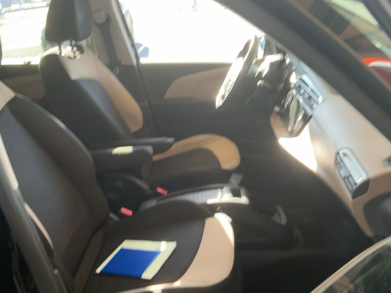 Citroen C4 Grand Picasso 2.0 Blue-HDi Intensive 2014 – снимка 16