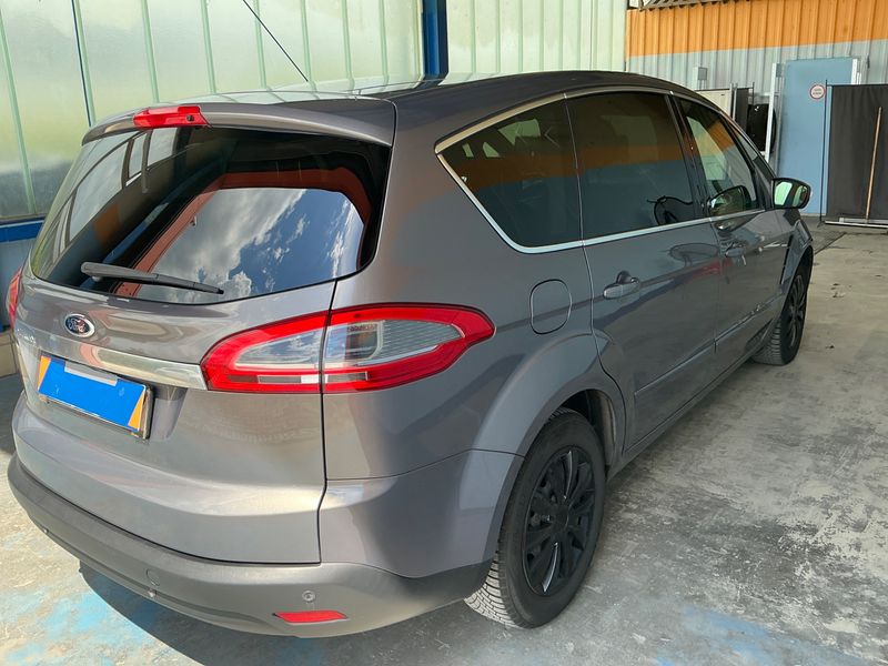 Ford S-Max 2.0 TDCi Titanium 2013 – снимка 2