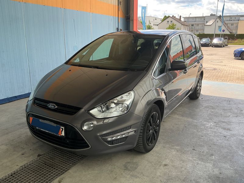 Ford S-Max 2.0 TDCi Titanium 2013 – снимка 1