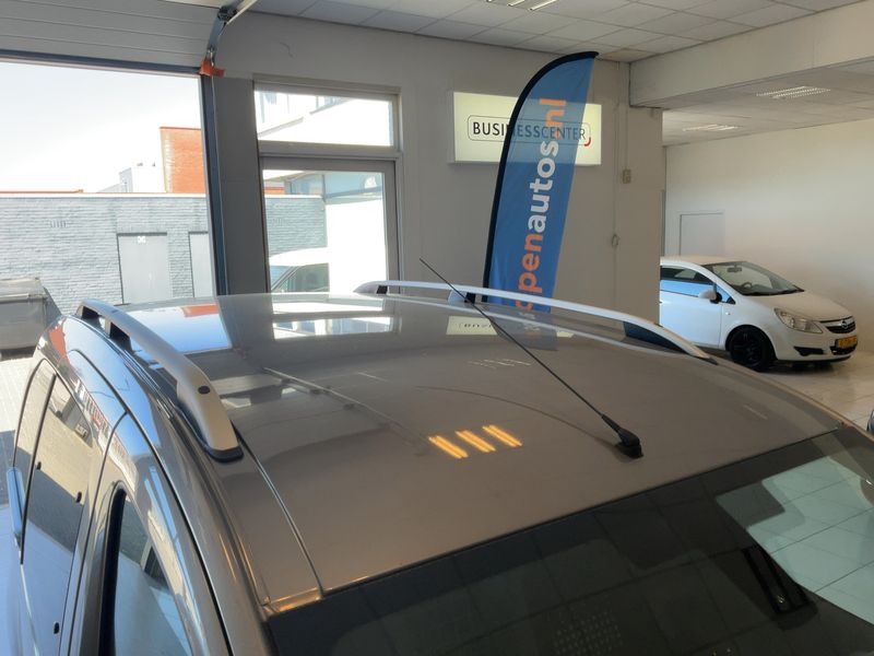 Citroen Berlingo 1.2 PureTech Selection 2016 – снимка 20