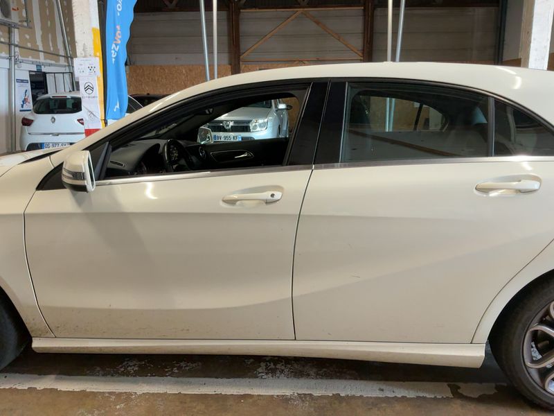 Mercedes-Benz A-Klasse A 220 CDI 4Matic Sensation 2015 – снимка 4