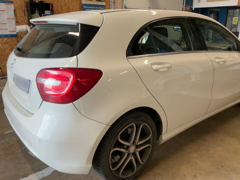 Mercedes-Benz A-Klasse A 220 CDI 4Matic Sensation 2015 – снимка 8