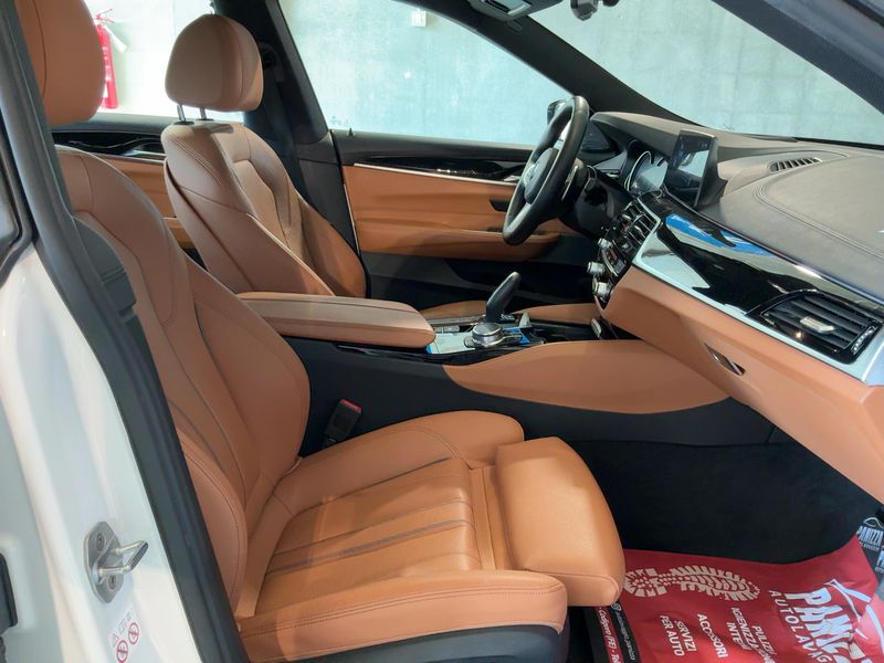 BMW 6er 630d GT xDrive M Sport 2017 – снимка 16