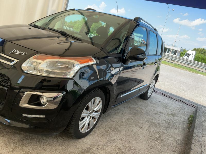Citroen C3 Picasso 1.6 HDi Exclusive 2014 – снимка 2