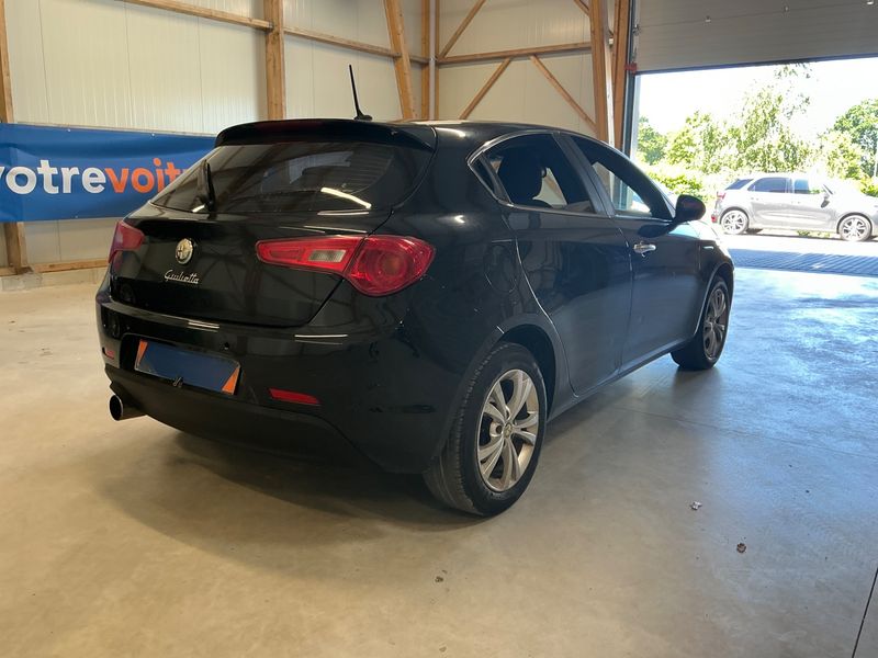 Alfa Romeo Giulietta 1.4 Turbo Turismo 2011 – снимка 2