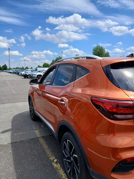 MG ZS 1.5 VTi Luxury 2024 – снимка 6