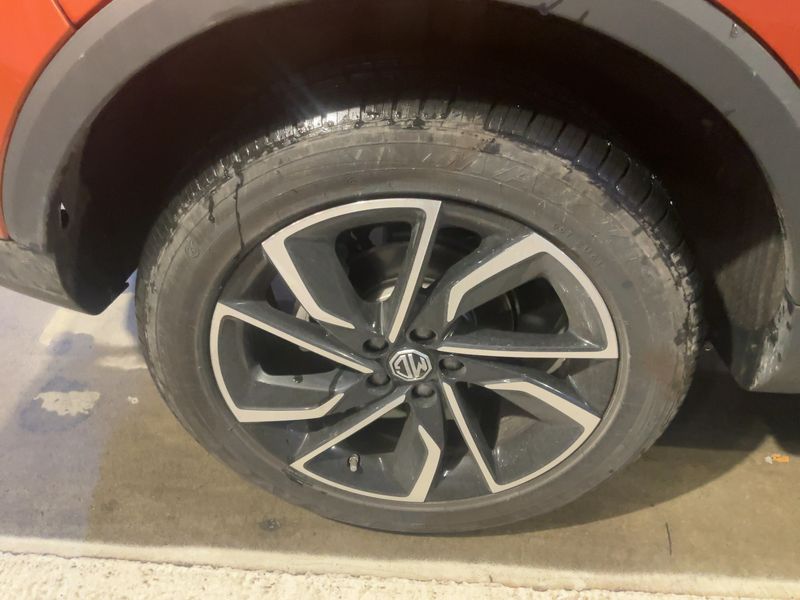 MG ZS 1.5 VTi Luxury 2024 – снимка 9