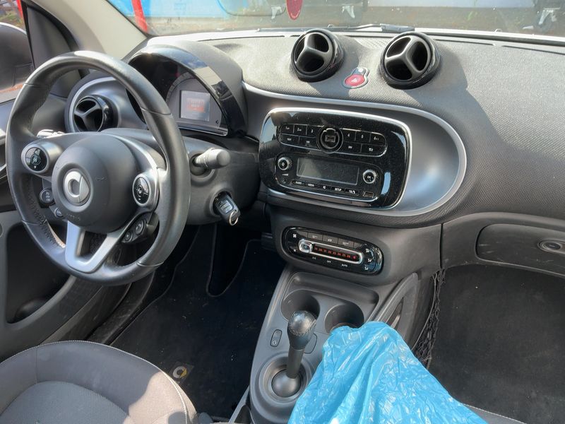 Smart fortwo 1.0 Basis passion 2017 – снимка 18