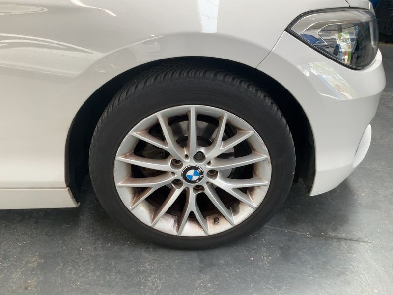 BMW 1er 116d Sport Line 2017 – снимка 11