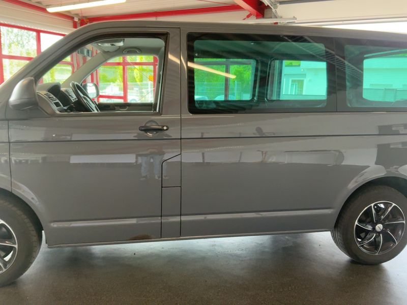 Volkswagen T5 Kombi 2.0 TDI 2013 – снимка 4