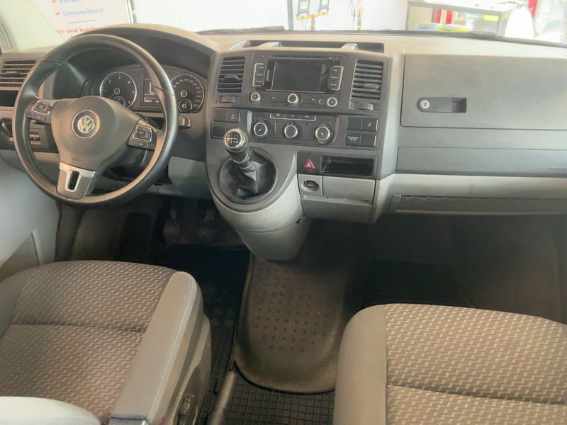 Volkswagen T5 Kombi 2.0 TDI 2013 – снимка 18