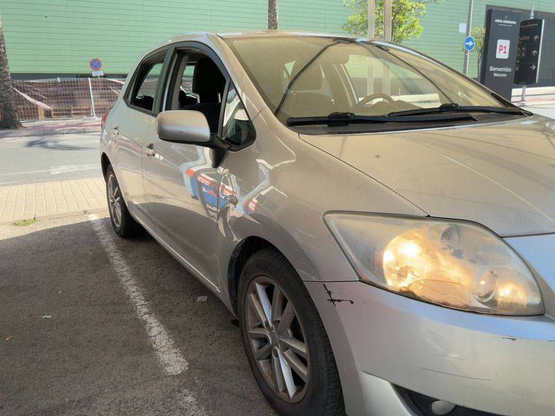 Toyota Auris 2.0 D-4D Luna 2008 – снимка 12