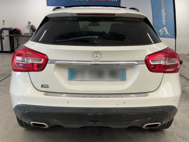 Mercedes-Benz GLA-Klasse GLA 200 d 4Matic Sensation 2014 – снимка 7