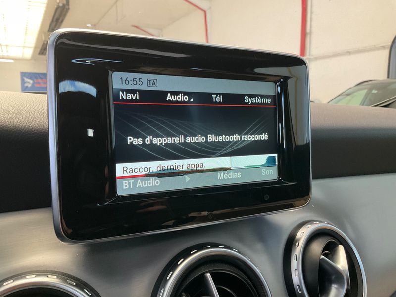 Mercedes-Benz GLA-Klasse GLA 200 d 4Matic Sensation 2014 – снимка 35