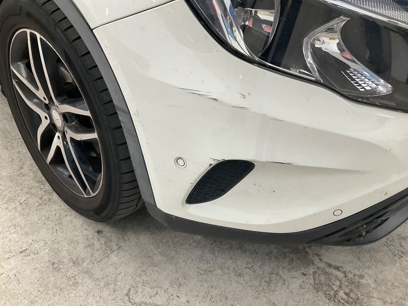 Mercedes-Benz GLA-Klasse GLA 200 d 4Matic Sensation 2014 – снимка 38