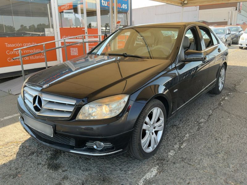 Mercedes-Benz C-Klasse C 200 CDI BlueEfficiency Avantgarde 2010 – снимка 1