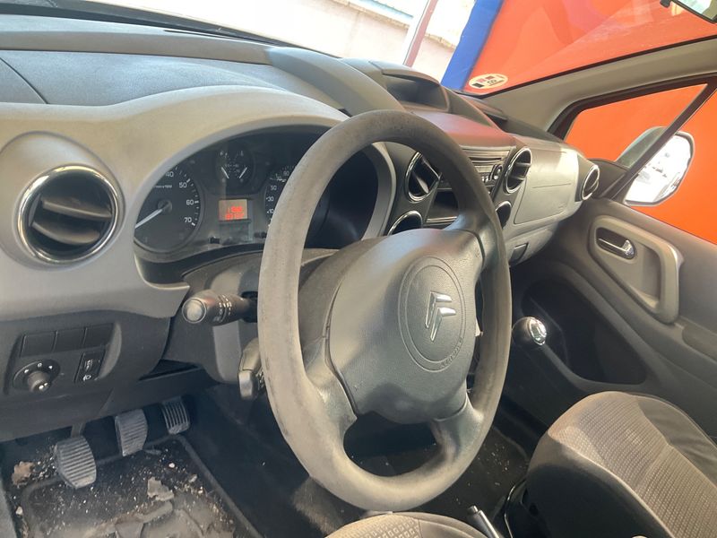 Citroen Berlingo 1.6 HDi SX Multispace 2012 – снимка 42