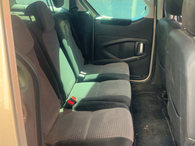 Citroen Berlingo 1.6 HDi SX Multispace 2012 – снимка 19