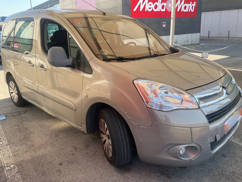 Citroen Berlingo 1.6 HDi SX Multispace 2012 – снимка 12