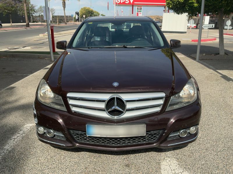 Mercedes-Benz C-Klasse C 220 CDI BlueEfficiency Avantgarde 2012 – снимка 9