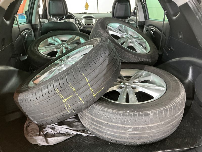 Hyundai ix35 2.0 CRDi Premium AWD 2013 – снимка 15
