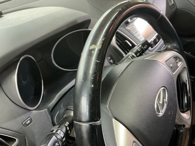 Hyundai ix35 2.0 CRDi Premium AWD 2013 – снимка 31