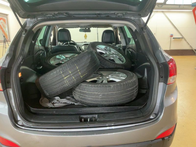 Hyundai ix35 2.0 CRDi Premium AWD 2013 – снимка 16