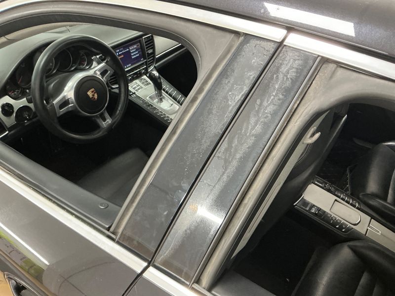 Porsche Panamera S Hybrid 2011 – снимка 29