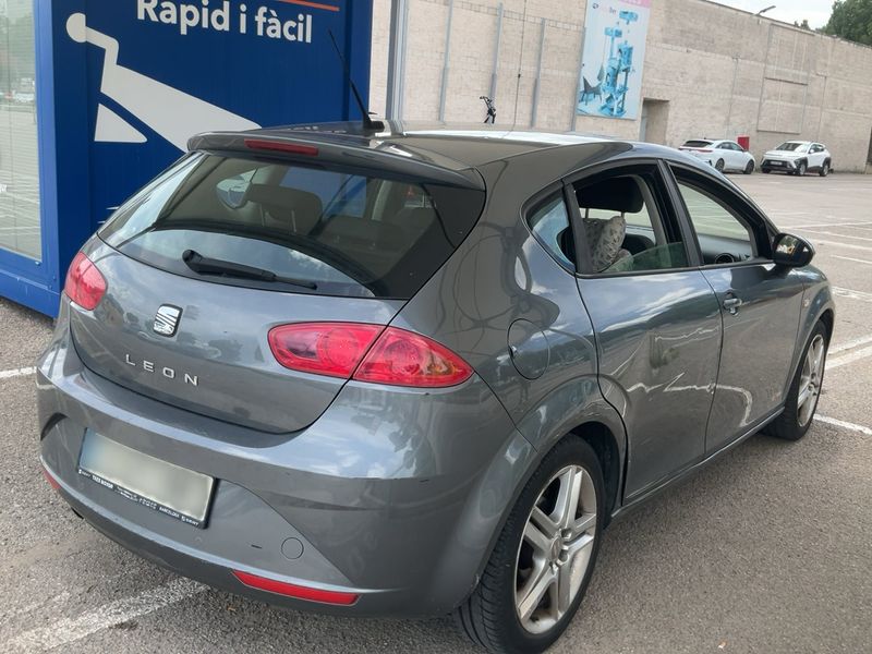 Seat Leon 1.6 TDI Style Copa 2012 – снимка 8
